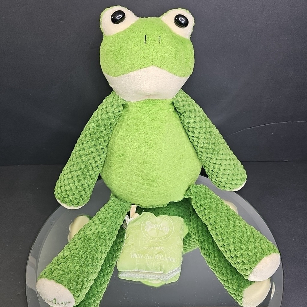 2010 Scentsy Buddy Ribbert The Green Frog Retired Stuff Animals Plush w/ Scent